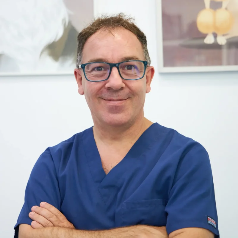 Carlos Fernández Sierra Carlos, veterinario de Europa Centro Veterinario de Badalona